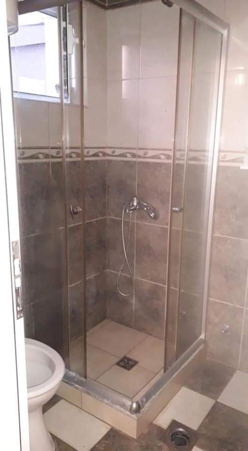 2 Apartment *